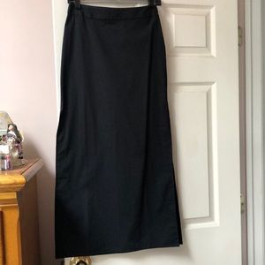 NWT Moda International size 2 , long black skirt , cotton, 97%, spandex 3% .